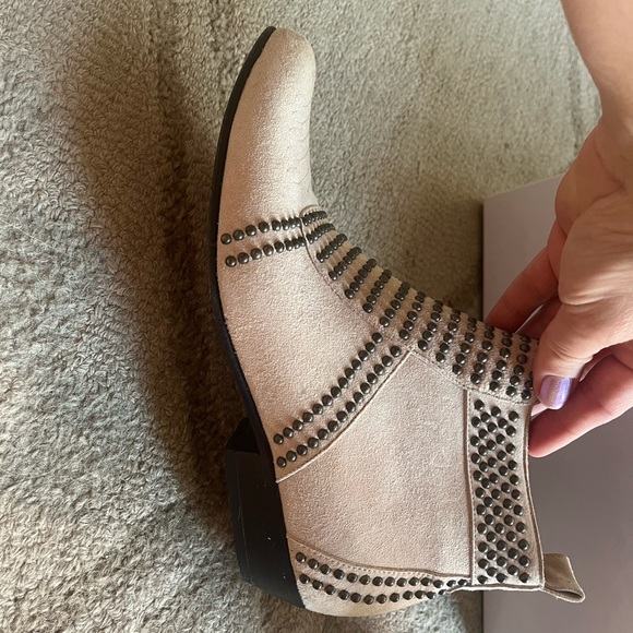 BEAUTIFUL.Anine Bing Boots - gently used - Picture 7 of 7